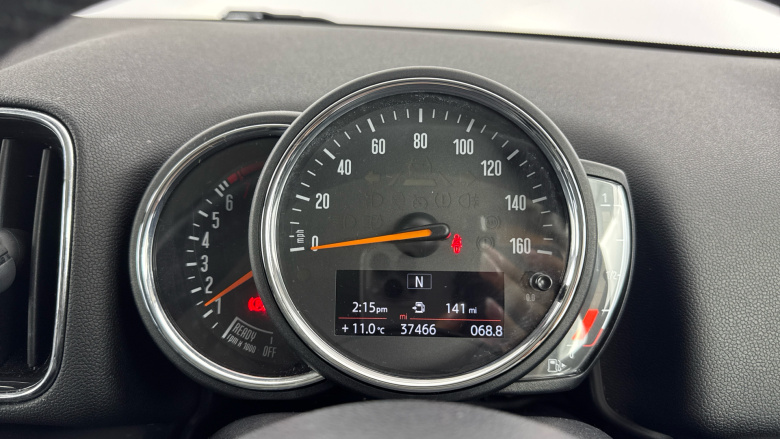 MINI Countryman 1.5 Cooper 5dr [Chili/Media Pack XL] Petrol Hatchback